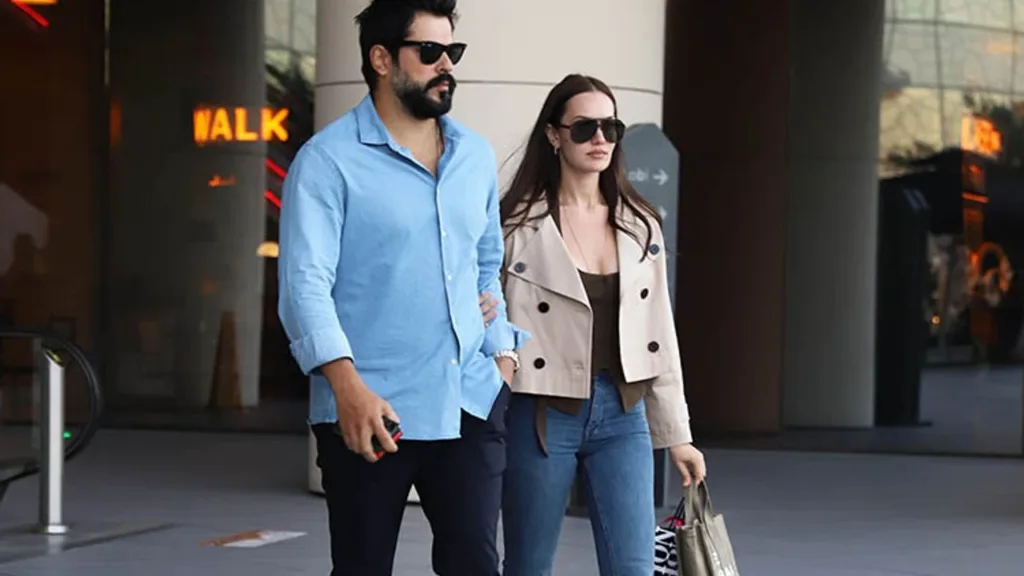 Burak Özçivit ve Fahriye Evcen’den Yeni Proje Sinyali!