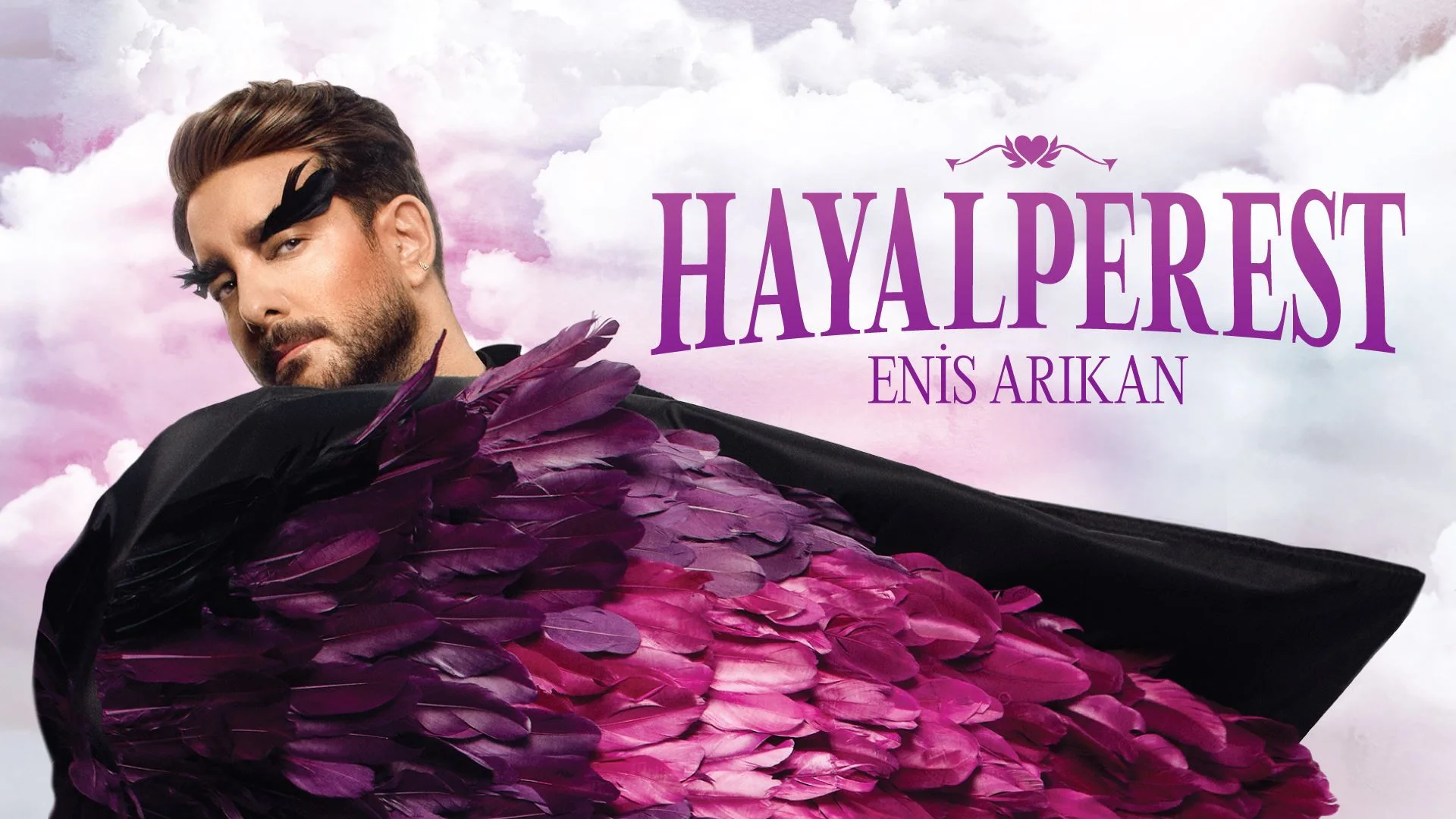 “Hayalperest” Enis Arıkan’ın Muhteşem Performansı ve Sezen Aksu Şarkılarıyla Geliyor