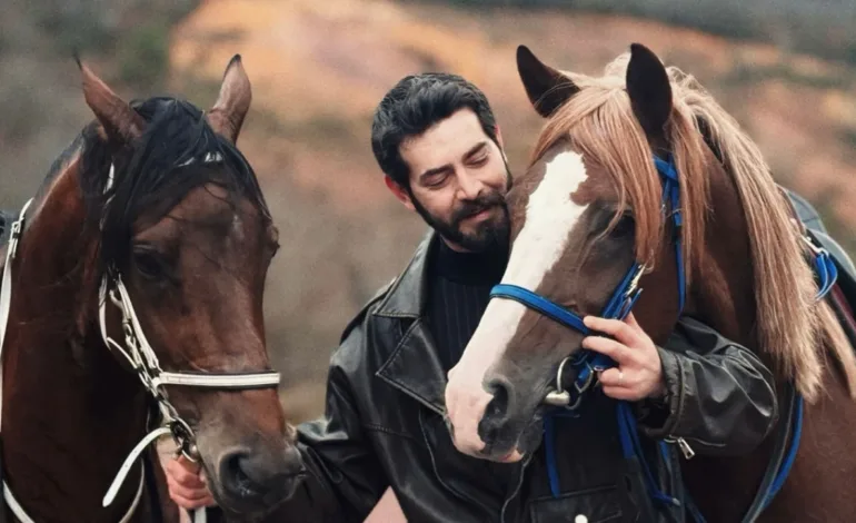 Barış Baktaş, Kan Çiçekleri Dizisine Veda Etti ve Yeni Projesini Duyurdu!